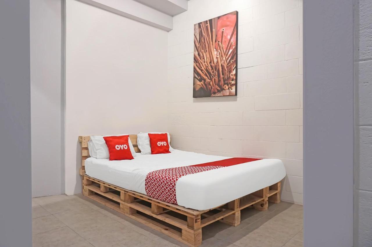 Spot On 91821 The Packer Lodge Τζακάρτα Εξωτερικό φωτογραφία